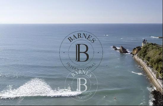 BIARRITZ, BEAURIVAGE, 250 M RENOVATED HOME