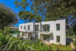 Cap d'Antibes | Private gated domain - near the beach and shops