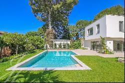 Cap d'Antibes | Private gated domain - near the beach and shops