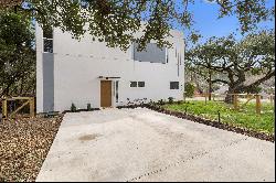 Modern Design in Jonestown Texas