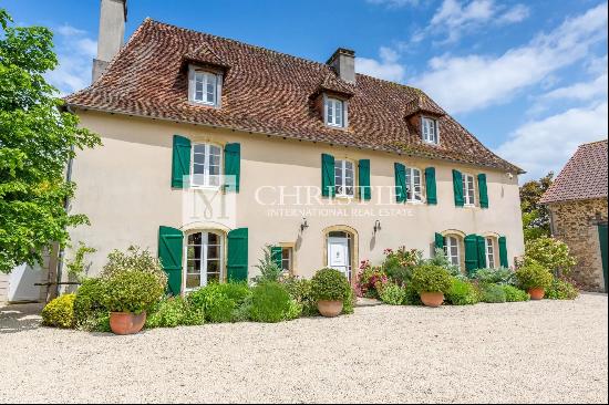 Elegant C19th Estate near Thiviers - Dordogne