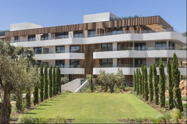 Great apartment with its own garden in Sotogrande