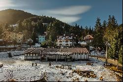 The Alpina resort at the foot of the Retezat mountains