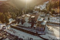 The Alpina resort at the foot of the Retezat mountains