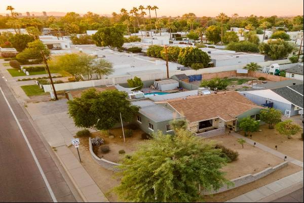 Camelback Homes