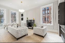 A stunning and newly refurbished first floor apartment