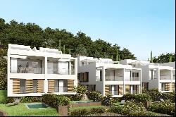New development of semi-detached houses with beautiful views in Begur