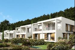 New development of semi-detached houses with beautiful views in Begur