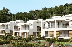 New development of semi-detached houses with beautiful views in Begur