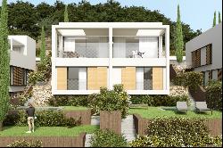 New development of semi-detached houses with beautiful views in Begur