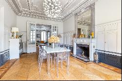 JARDIN PUBLIC - SUMPTUOUS MANSION HOUSE - GARDEN - 7 BEDROOMS - PARKING