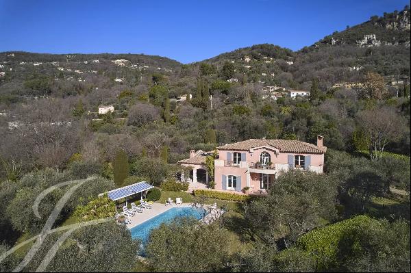 Grasse - Magnificent property in absolute peaceful setting with guest house