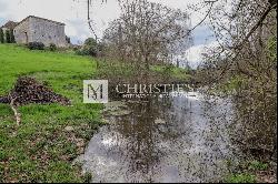 Manoir XVI century, guest house, views, barns, 5 acres, swimming pool, close to Duras