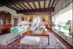 Manoir XVI century, guest house, views, barns, 5 acres, swimming pool, close to Duras