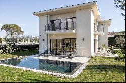 Mougins - close to the old village - Brand new contemporary villa - 5 bedrooms