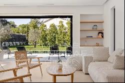 Mougins - close to the old village - Brand new contemporary villa - 5 bedrooms