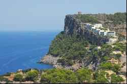 Exclusive apartment with garage for sale in Puerto de Soller, Ma, Soller 07100