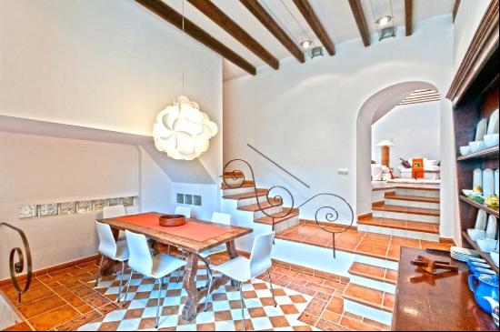 Beautiful loft with garden for sale in Soller, Majorca, Soller 07100