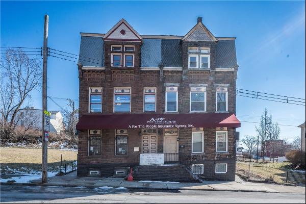 2512-2514 Wylie Ave, Hill District PA 15219