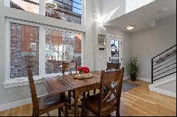 Exquisite Townhouse with Glorious Views in Wash Park!