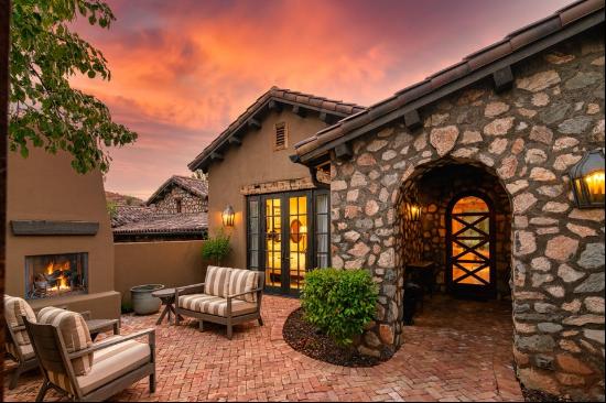 205 Secret Canyon Drive, Sedona, AZ 86336