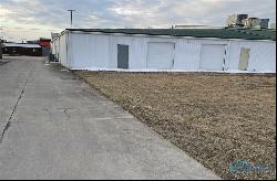 15300 US Route 224 Unit B, Findlay OH 45840
