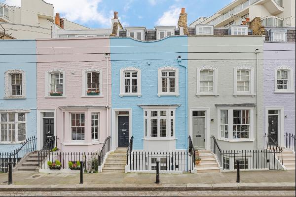 Incredible three-bedroom house in the heart of Chelsea