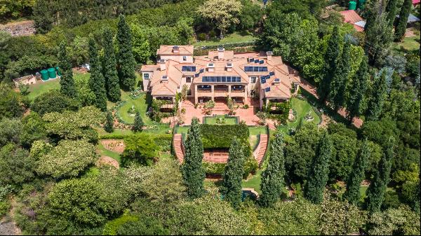 Magnificent Italian villa-style property