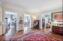 Paris 16th - Charming reception apartment just steps away from Avenue Foch.