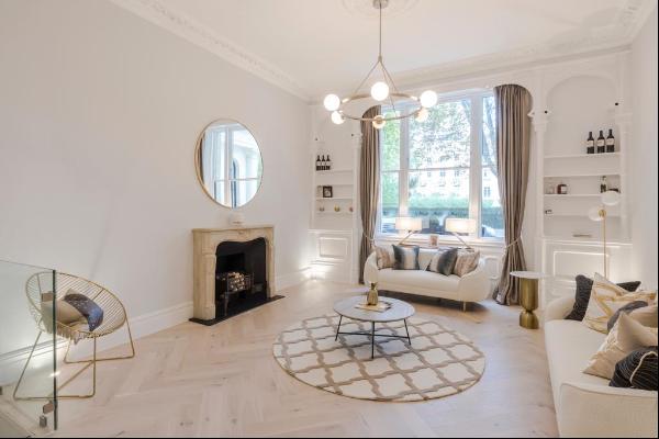 Beautifully presented apartment to rent in Cleveland Square, W2.