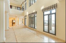 Luxury villa on Palm Jumeirah