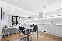 Rathbone Place, London, London W1T1JZ