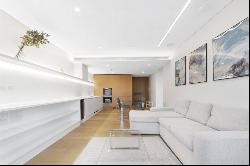 Rathbone Place, London, London W1T1JZ