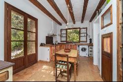 Finca in the heart of the Tramuntana Mountain Range for sale nea, Esporles 07190