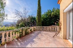 Between Aubagne and Aix-en-Provence - Provençal villa with pool and vast garden