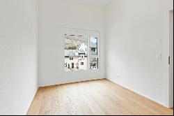 Spacious new 3.5 room penthouse ideally located!