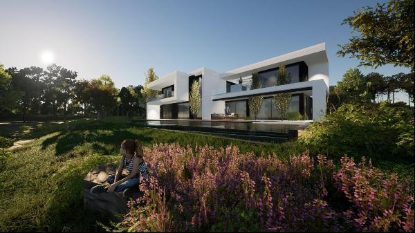 Contemporary Villa, Under Construction, with Frontal View to the Golf Course in Quinta do