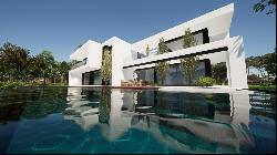 Contemporary Villa, Under Construction, with Frontal View to the Golf Course in Quinta do