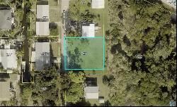 27675 Riverdale Ln, Bonita Springs FL 34134