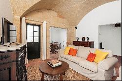 Traditional House with Patio and Rooftop Terrace in the Historic Center