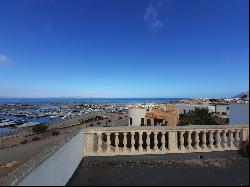 Sea front building for sale in Colonia de Sant Pere, Majorca, Artà 07570