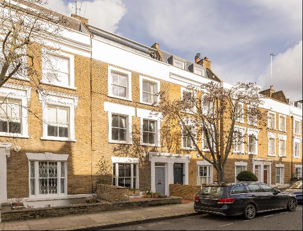 A fabulous five bedroom home situated on this desirable street on the Fulham/Chelsea borde