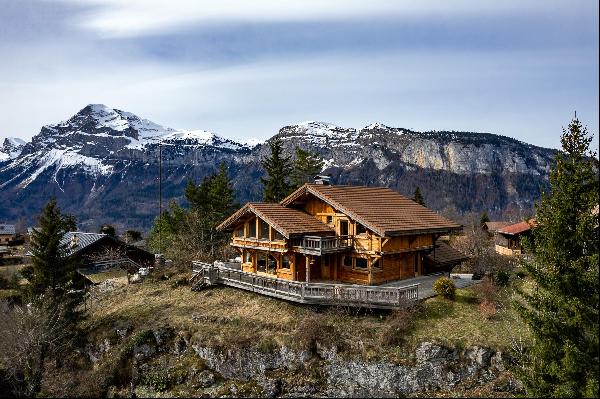 Impressive chalet with Mountain Views in Les Carroz.