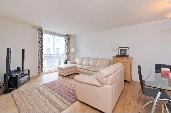 A one-bedroom flat for sale on the first floor of 55 Ebury Street with porter and parking.