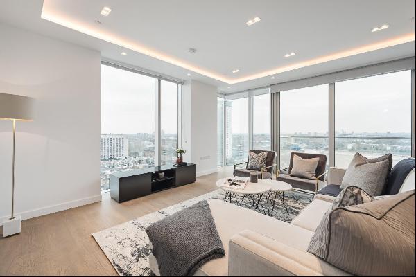 A three bedroom lateral apartment with lift for sale in Lillie Square, London SW6