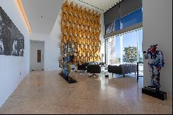 Three Bedroom Luxury Apartment on Limassol Seafront