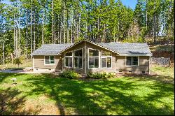 1452 Lacock- Kelchner RD Underwood, WA 98651