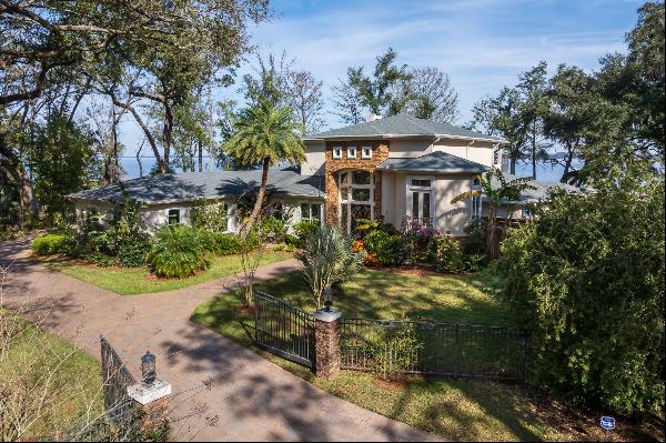 1362 Mahama Bluff Road, Green Cove Springs, FL