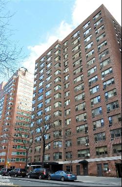 55 EAST END AVENUE 4L in New York, New York