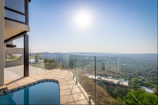 Luxurious Cluster Living in Northcliff Estate